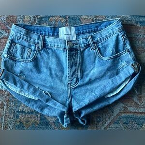 OneTeaspoon size 27 Bandit Shorts.